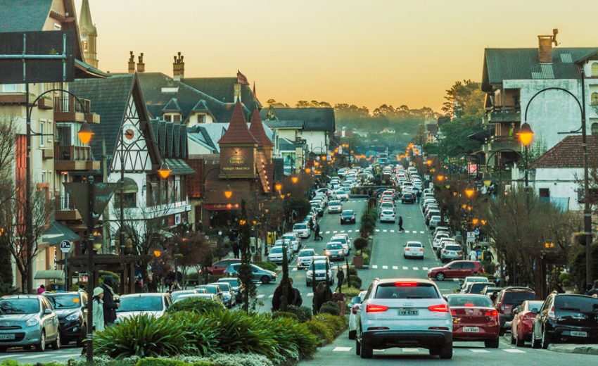 Prefeitura quer criar taxa para que veículos que entrarem em Gramado paguem entre R$ 15 e R$ 80