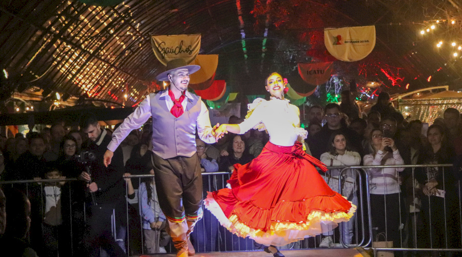 Shows de música, concurso de dança e churrasco de costela encerram programação do Festival Gaúchos em Gramado