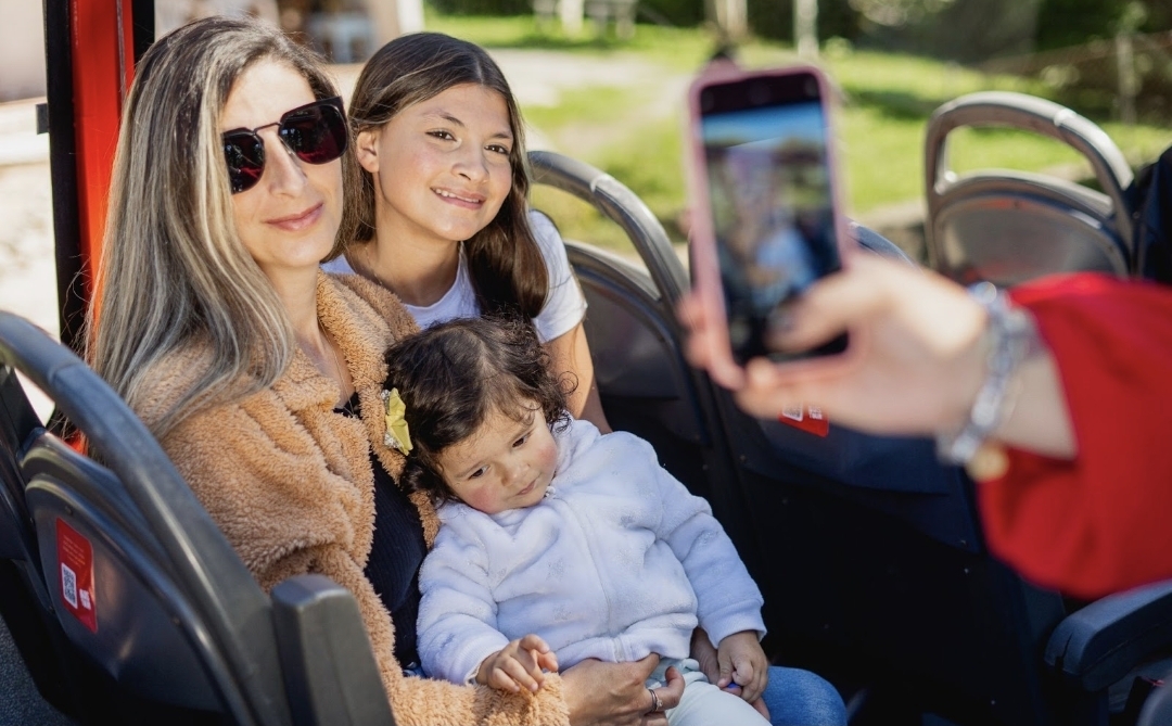 Bustour celebra Mês das Crianças com ingressos grátis para os pequenos em outubro