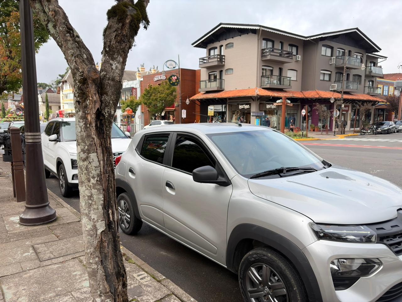 Gramado aumenta tempo de tolerância no estacionamento rotativo; veja o que muda na prática