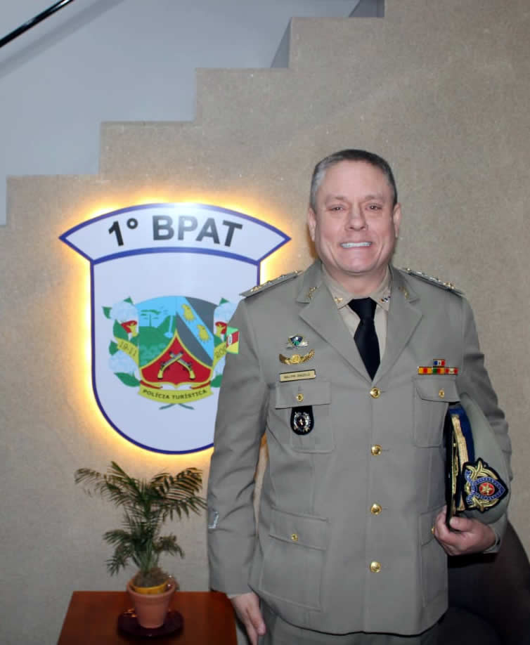 Major Ângelo assume o comando do 1º BPAT no lugar da Major Maldaner