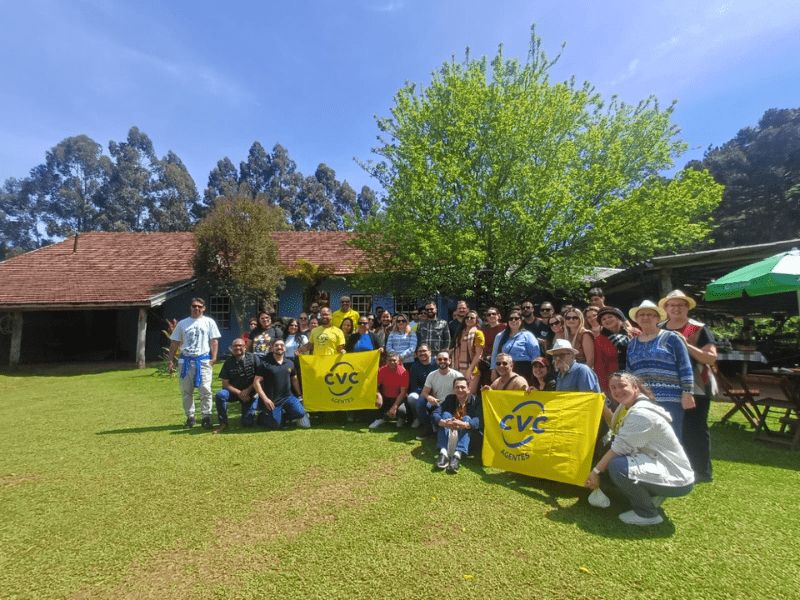Passeio Linha Bella recebe Mega FAM CVC e encanta agentes de viagem