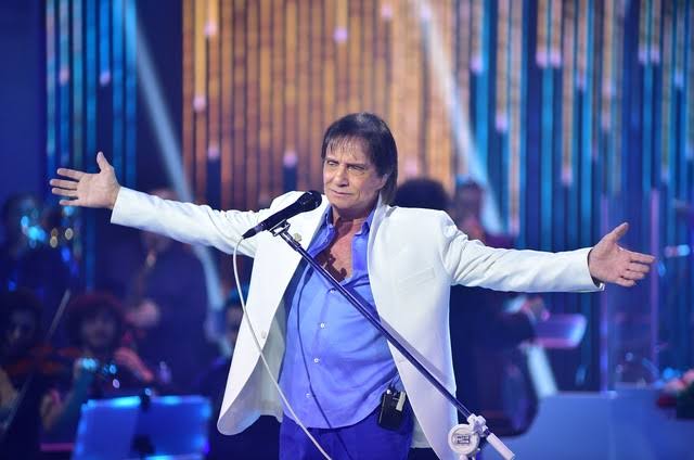 Prefeito confirma show de Roberto Carlos e diz que Nativitaten será transferido do Serra Park