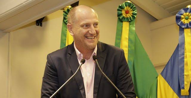 Professor Daniel cogita candidatura a deputado estadual e trocar PSDB pelo PSD