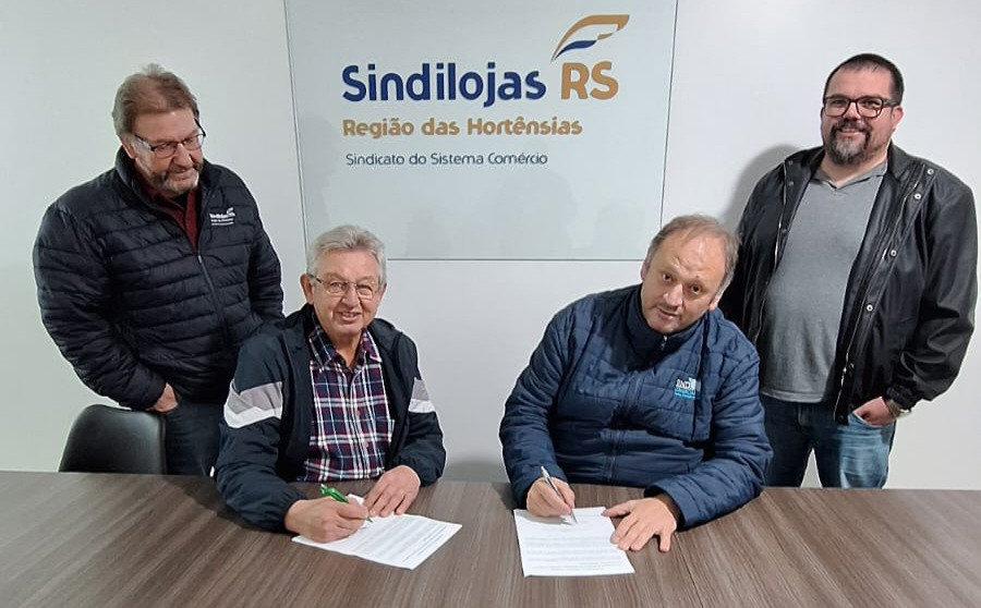 Sindilojas Hortênsias fecha Convenção Coletiva de Trabalho que autoriza comércio a abrir em feriados com funcionários, mediante certificado